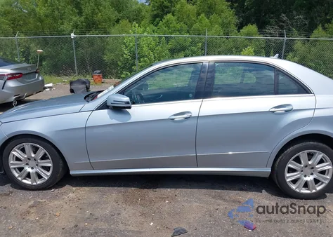 2013 Mercedes-Benz E 350 from USA, damaged, VIN WDDHF5KB2DA687971